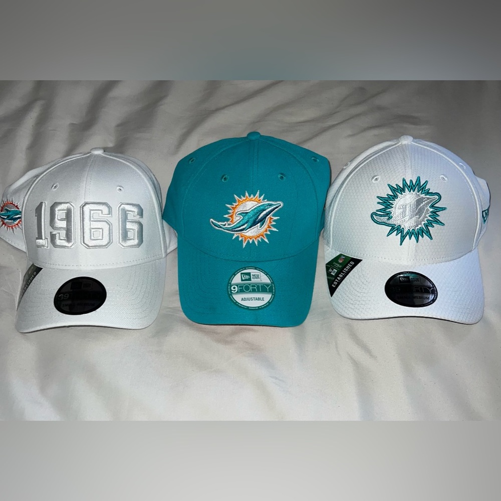 Miami Dolphins NFL caps size medium